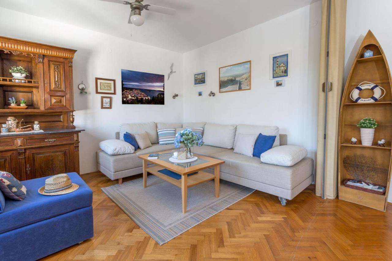 So Hvar So Good! Spacious With Terrace Hvar Town