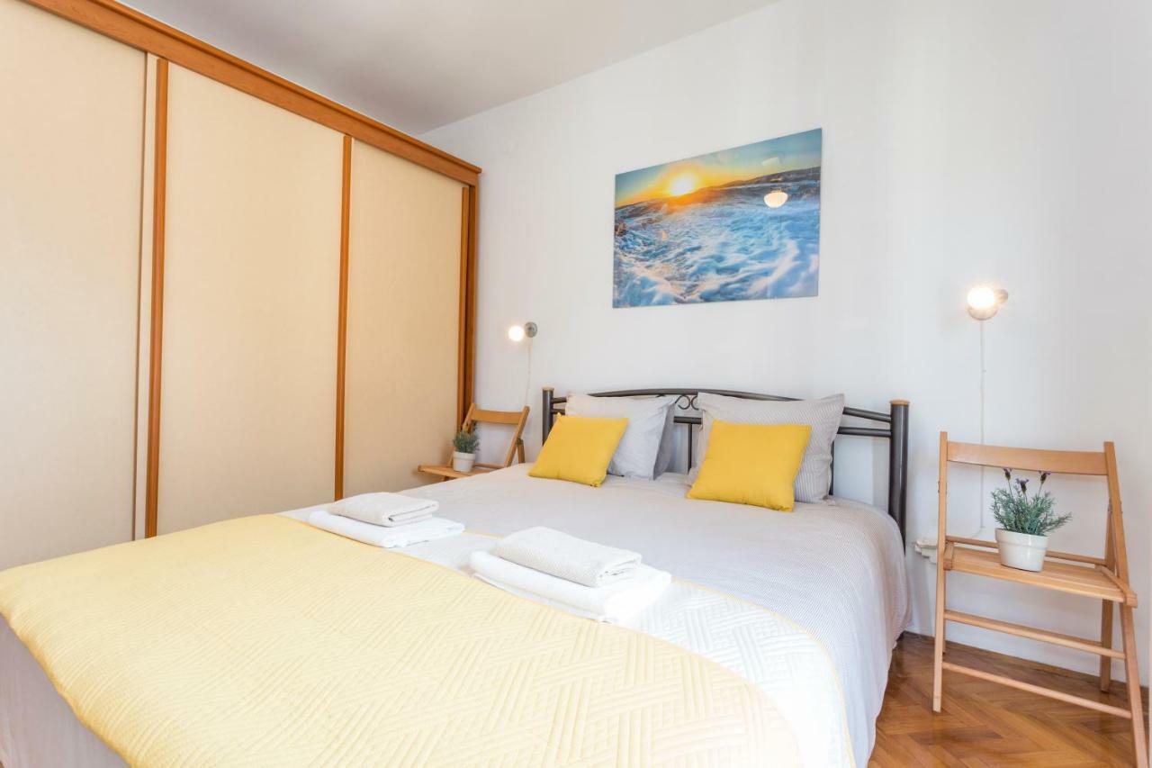 So Hvar So Good! Spacious With Terrace Apartman *